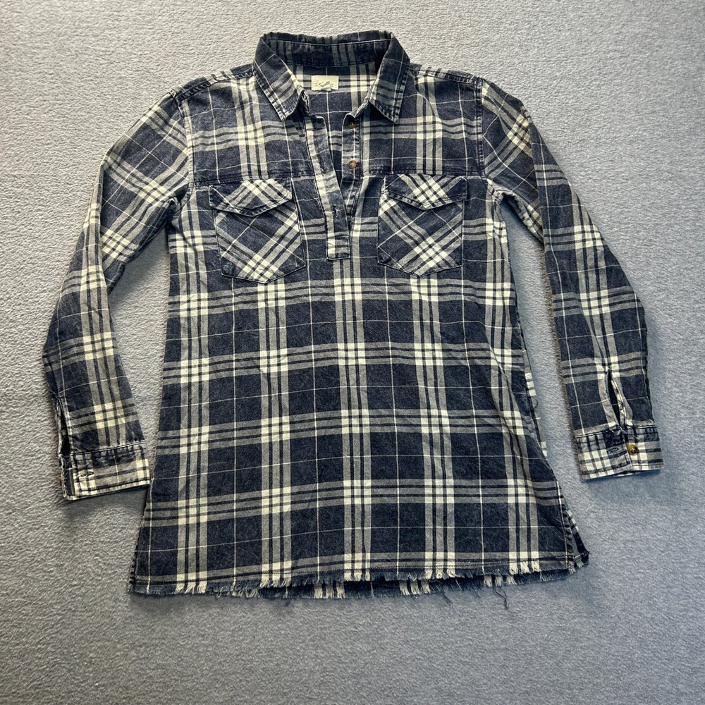 Pullover Tunic Shirt Womens XS Navy Blue White Plaid Flannel Raw Hem Emberly